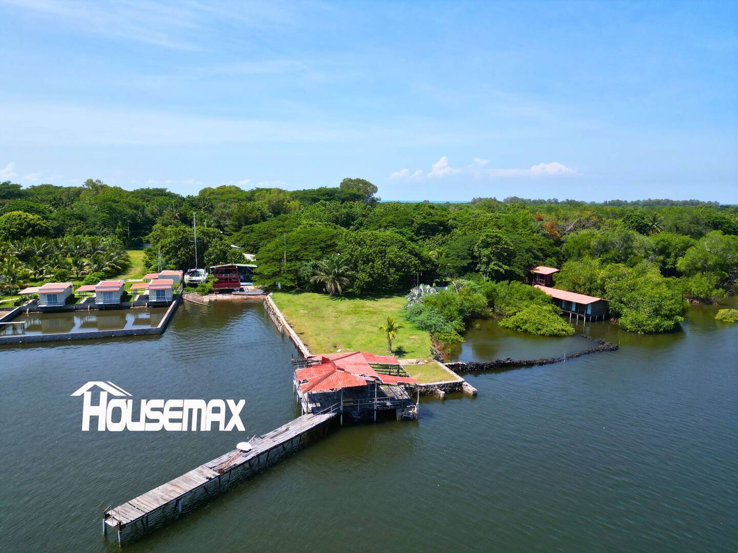 #37 - Rancho y Terreno de Playa para Venta en Usulután - Usulatán