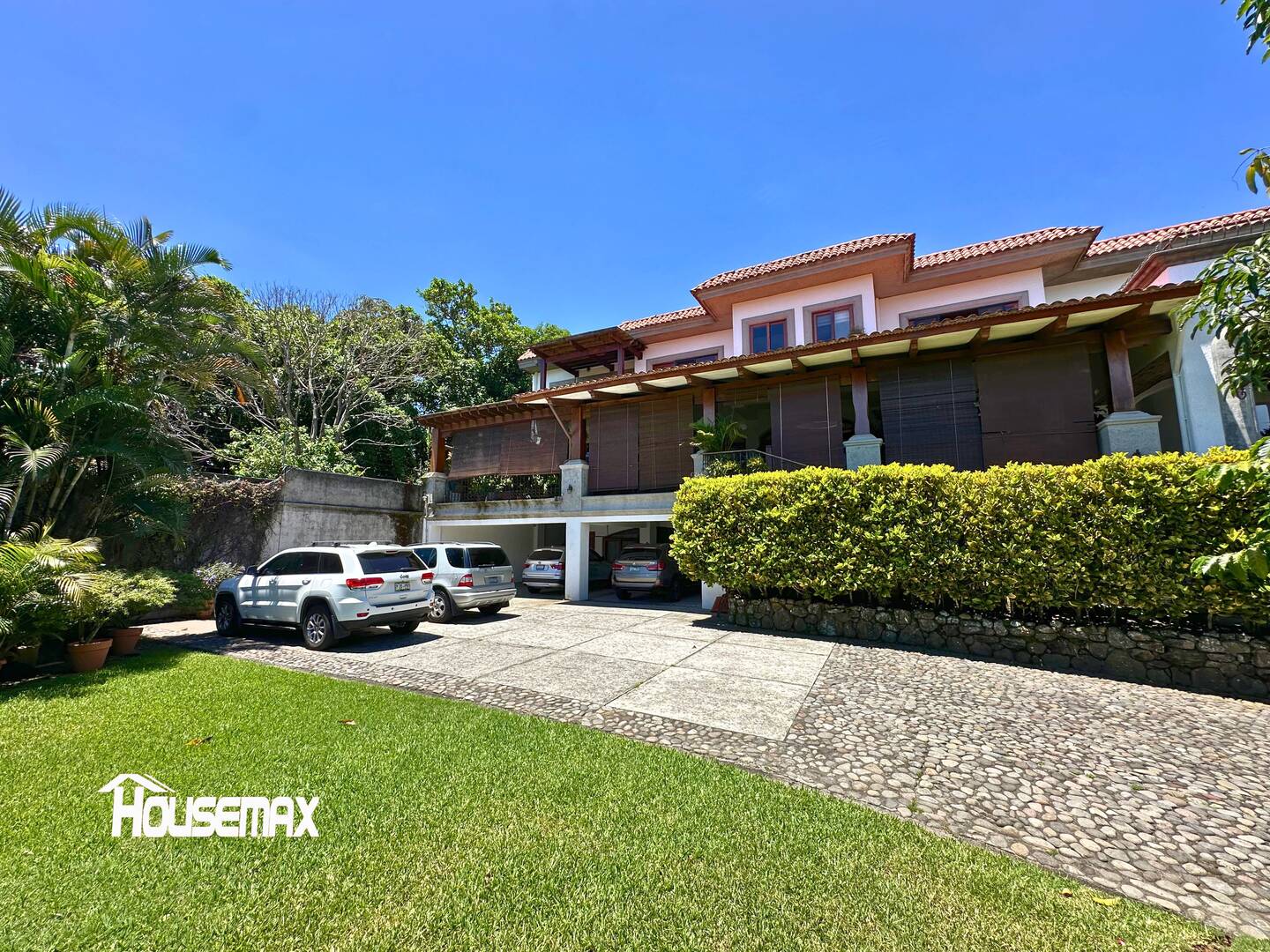 #163 - Casa y Residencia para Venta en Antiguo Cuscatlán - La Libertad