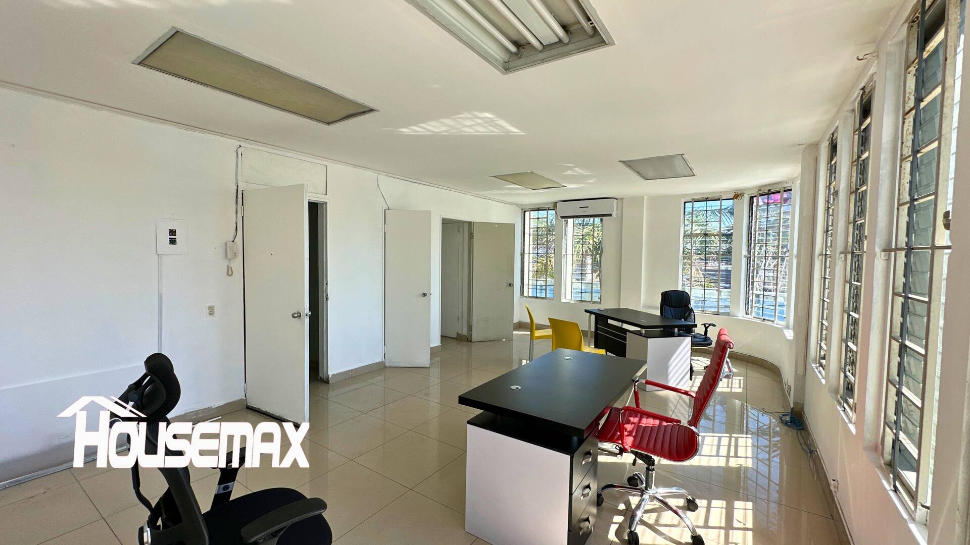 #194 - Locales, Oficinas y Bodegas para Alquiler en San Salvador - San Salvador