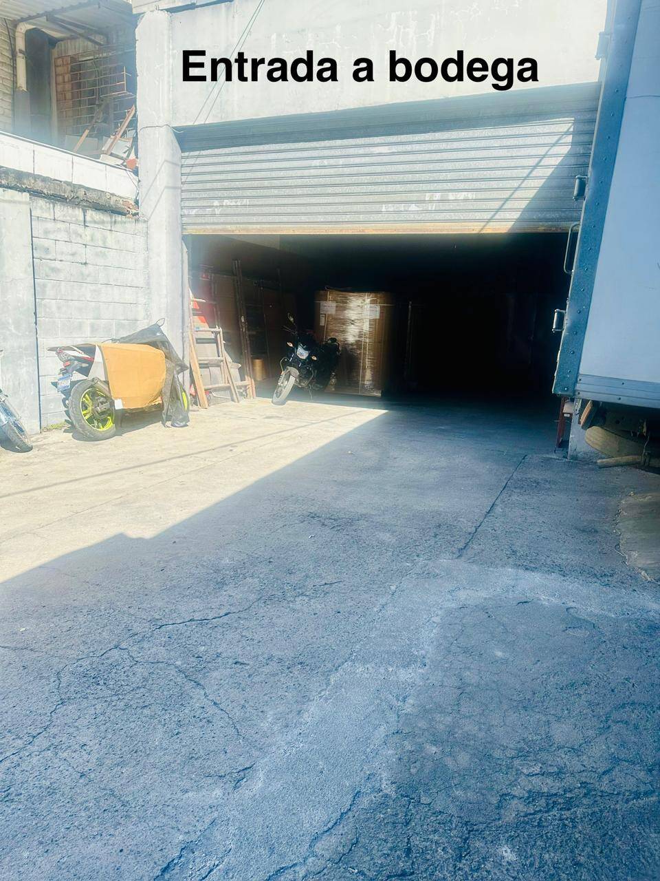 #242 - Locales, Oficinas y Bodegas para Venta en La Libertad - La Libertad