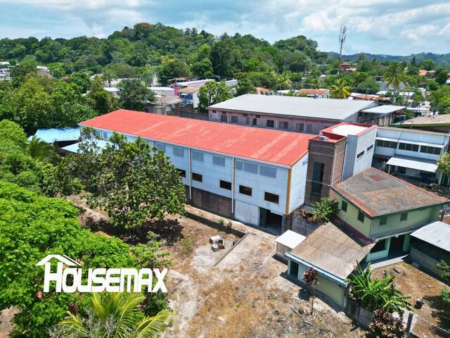 #152 - Locales, Oficinas y Bodegas para Venta en Santo Tomás - San Salvador