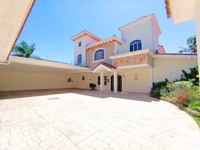 Casa y Residencia para Venta en Nuevo Cuscatlán - 5