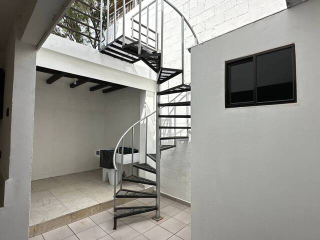 Casa y Residencia para Venta en Santa Tecla - 5