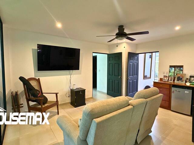 Casa y Residencia para Venta en Zaragoza - 5