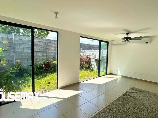 #183 - Casa y Residencia para Venta en Apopa - San Salvador - 3