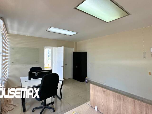 #194 - Locales, Oficinas y Bodegas para Alquiler en San Salvador - San Salvador