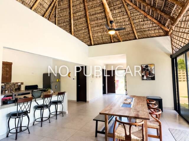 #233 - Rancho y Terreno de Playa para Venta en La Libertad - La Libertad - 2