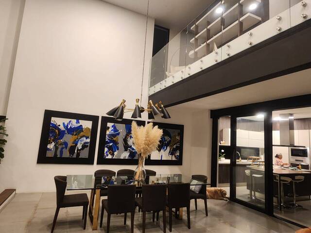 Casa y Residencia para Venta en Zaragoza - 5